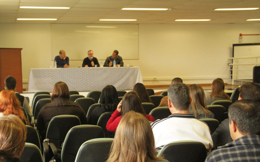 “Fascismo e Desenvolvimento” é tema de debate em Cerro Largo