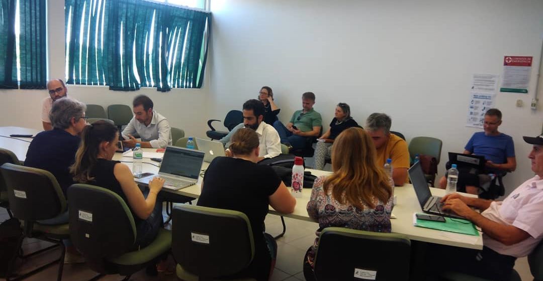 Com aprovação do pedido de destituição de Marcelo Recktenvald, docentes suspendem indicativo de greve e se mobilizam pela defesa da decisão da Universidade