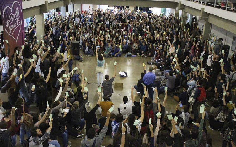 InformANDES: Autonomia universitária em risco