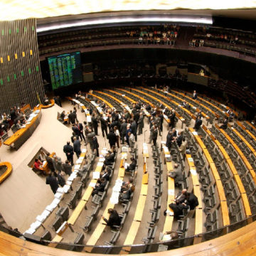 CCJ da Câmara aprovou a Reforma Administrativa | Veja como votaram os parlamentares