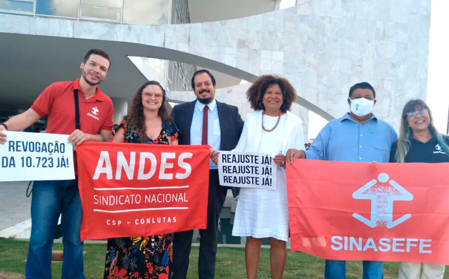 ANDES-SN participa de reunião das Centrais Sindicais com Lula e defende as pautas da categoria
