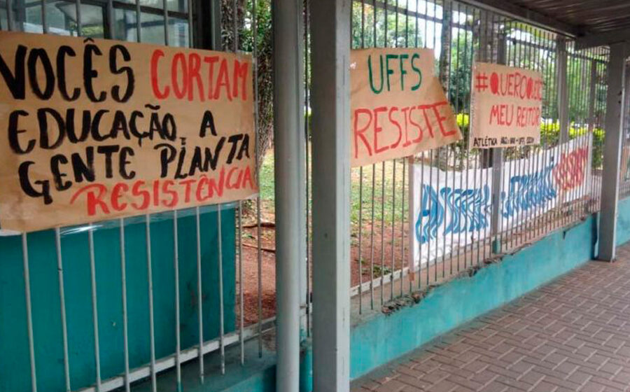 Reitores/as e Vice-Reitores/as Eleitos/as e Não Empossados/as lançam Carta Aberta em Defesa da Democracia