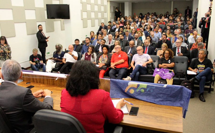 Governo desrespeita servidores com proposta de 9% de reajuste a ser aprovado pelo Congresso Nacional